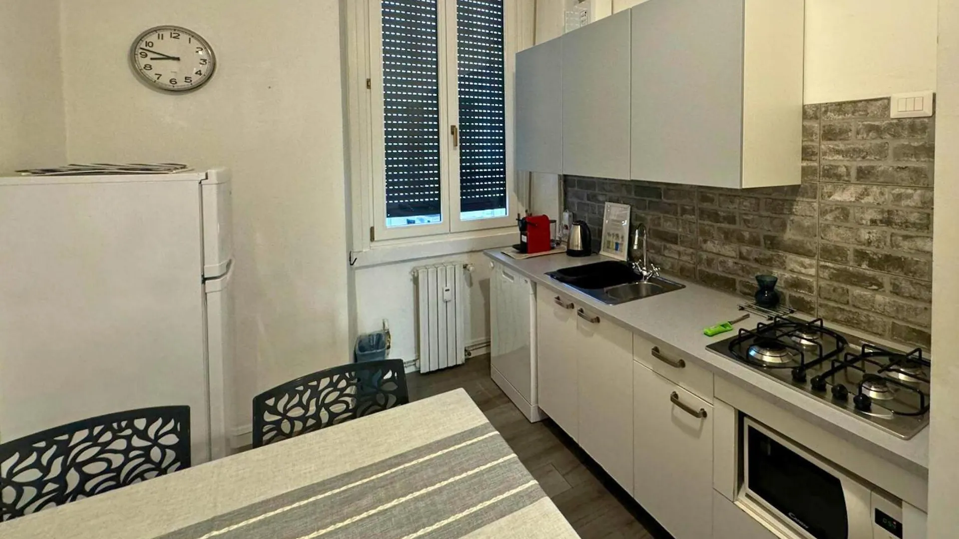 Garibaldi - Moscova Three-Room In The Heart Of Milan Italy